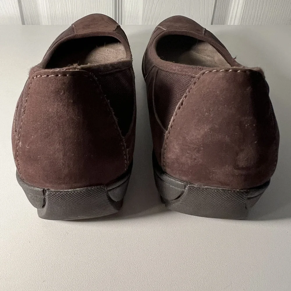 liz claiborne randy Suade flats size 7.5‎ Brown